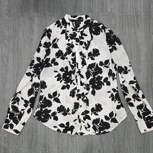 Worthington White and Black Floral Blouse Button down